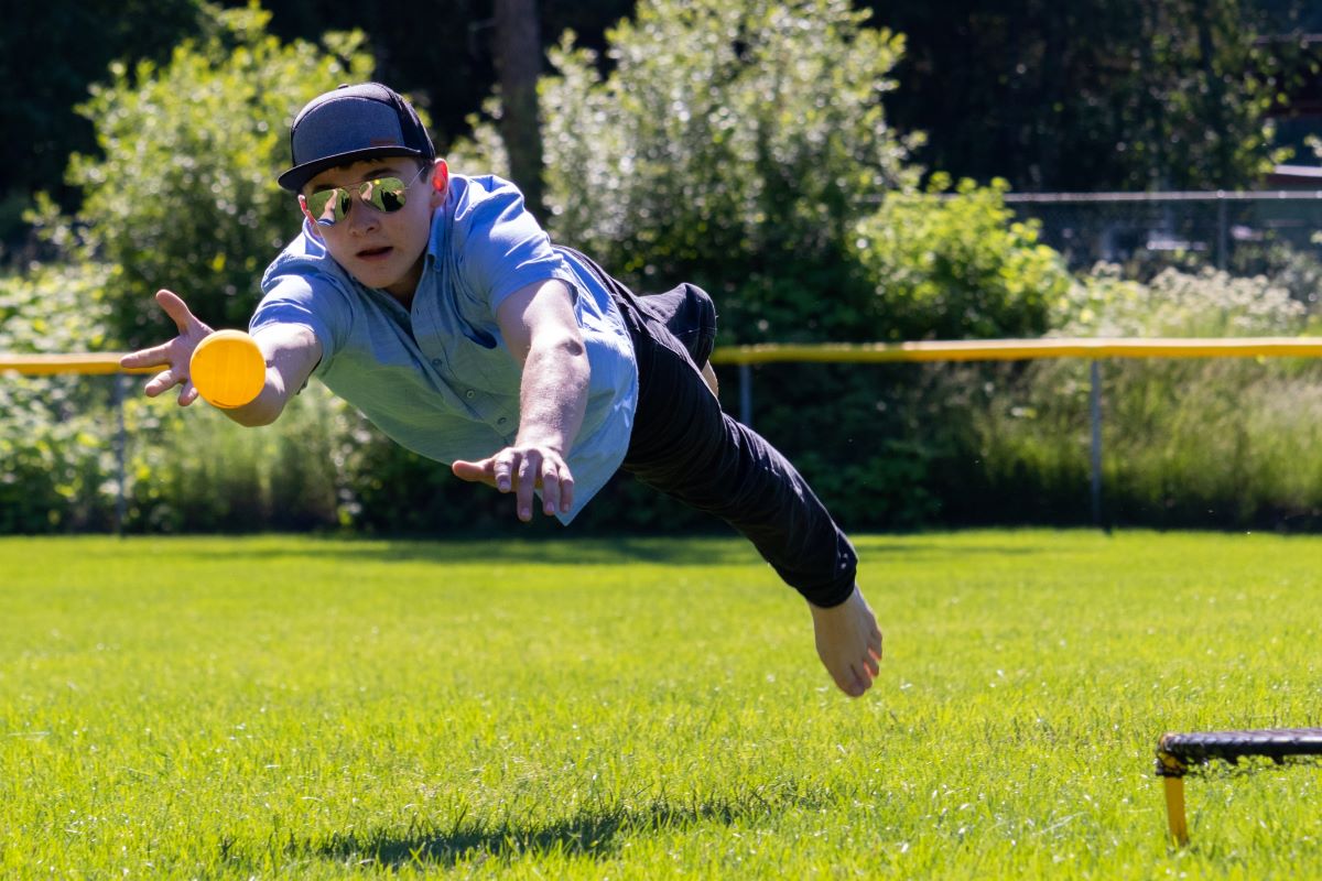 person playing spikeball